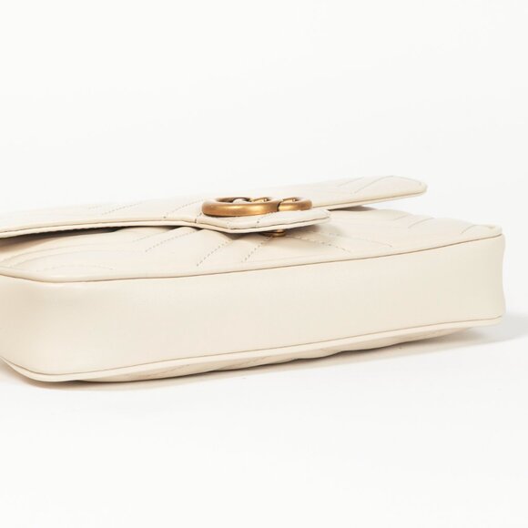 Gucci GG Marmont White Matelasse Chevron Leather Small Shoulder Bag - Picture 5 of 14